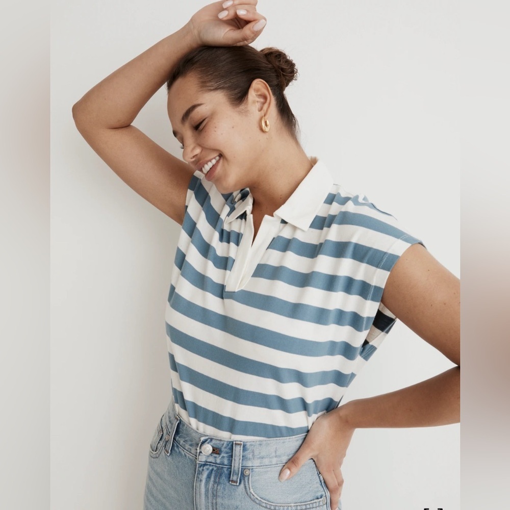 Madewell Relaxed Polo Tee in Stripe Blue and White Women's Top, size XS